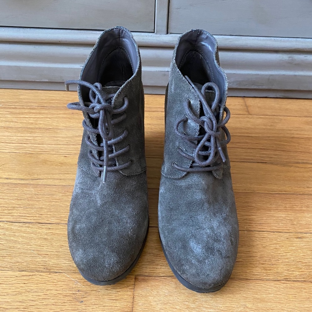 Franco Sarto Suede Wedge Booties Size 7